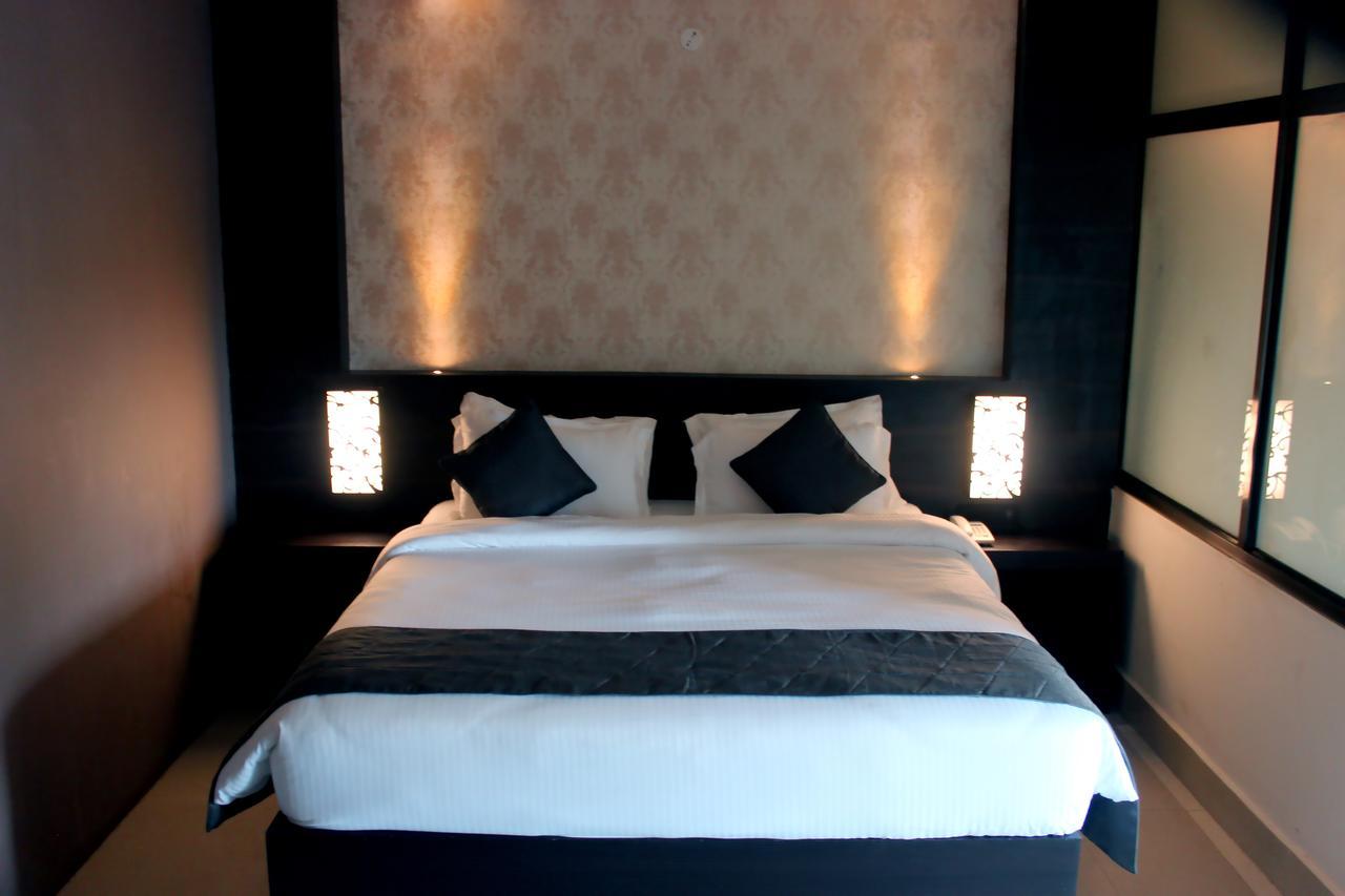 Hotel Grand Tizu Dimāpur 외부 사진